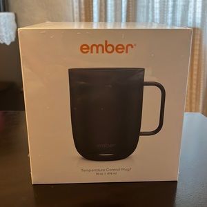 NWT ✨ Ember Temperature Control Mug 2 14 oz.